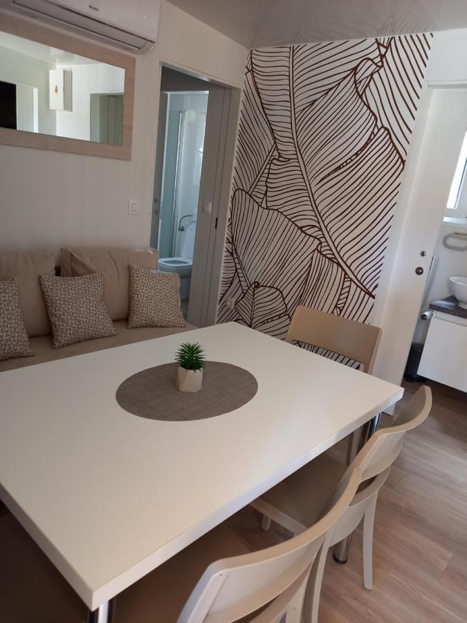 Mobile Home Agava 비오그라드나모루 외부 사진
