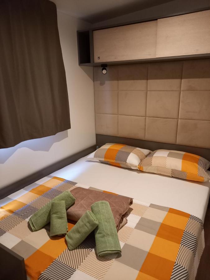 Mobile Home Agava 비오그라드나모루 외부 사진